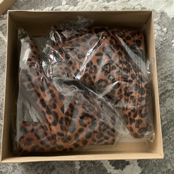 Madewell NIB Amalia Front Zip Leopard Calf Hair Boots size 10. - Picture 5 of 9